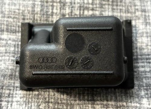 Rare black rear centre - *rare*,